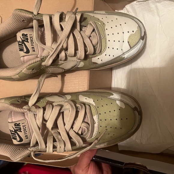 Nike Air Force 1 Low Reflective Desert Camo LV8 ‘07 - Picture 5 of 7